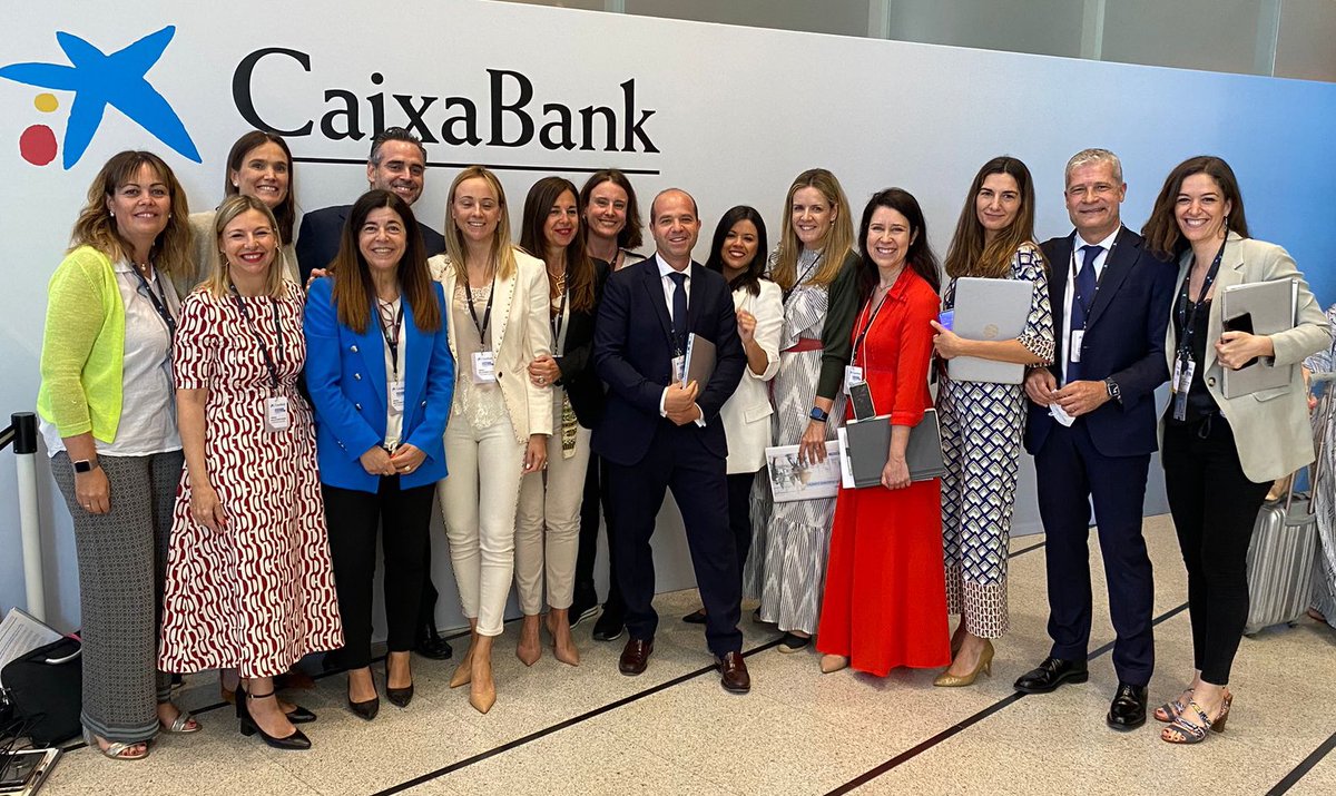 Equipo de comunicación de CaixaBank